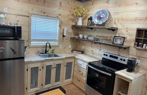 Mountain View Other | NEW, The Homestead Cabin, close to town, 2 bedroom with bunks, Huge Porch