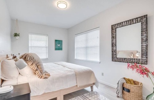 Edmond House | NEW! The Jewel of Edmond