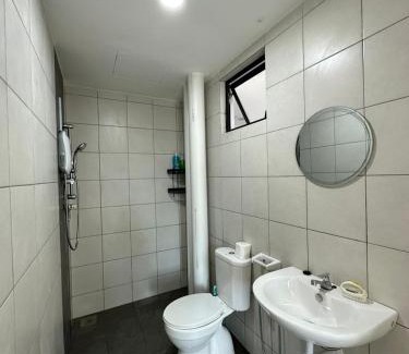 Kampung Sungai Nibong Apartment | New The Sun Homestay at Sg Nibong nearby Queensbay or PISA or FTZ Bayan Lepas HENG