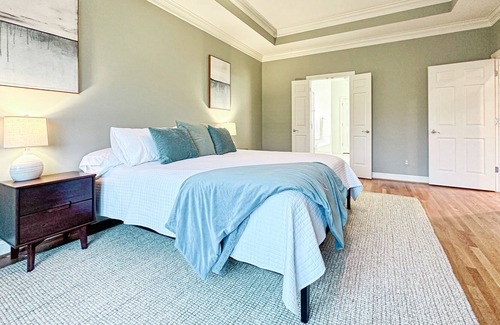 Franklin House | New to VRBO! Huge Family Home!
