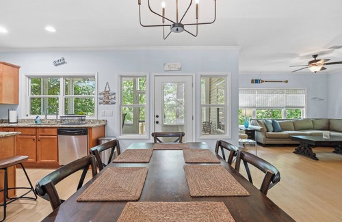 Westminster Hotel | NEW TO VRBO! The Westminster House w/Dock!