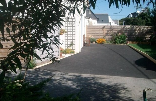 Plouhinec House | New Town House in town by the sea