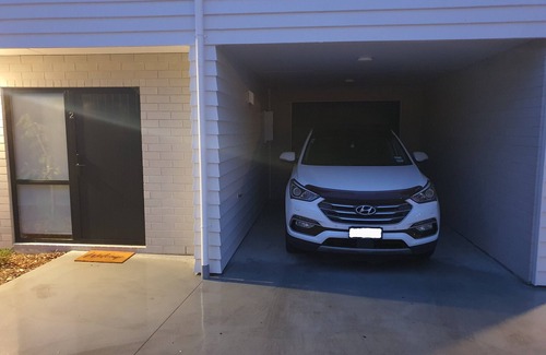 Hamilton House | New Townhouse in Central Location