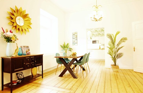 Hochfeld Apartment | *New* tropical SECRET HIDEAWAY central+Alexa+WLAN+Netflix