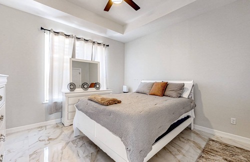 Pharr House | New two-story dog-friendly home with sunny patio, streaming, washer/dryer, & AC