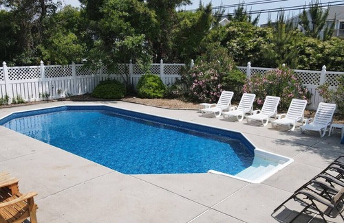 Sandbridge Apartment | New! VA Beach, 5bd/3Bth, Pool/Beach/Kayak