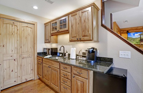 Hiawassee House | NEW! Valley View Mountain Getaway