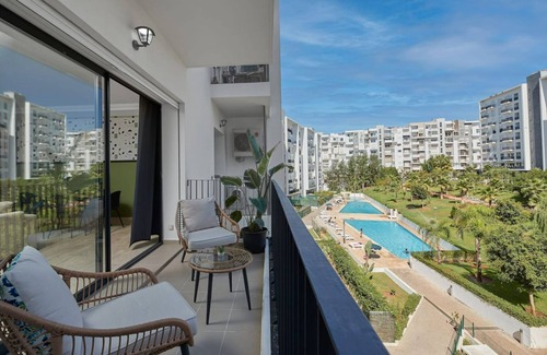 Hay Riad Apartment | ☆ New Very Refined 2 BR Apartment + Swimming Pool