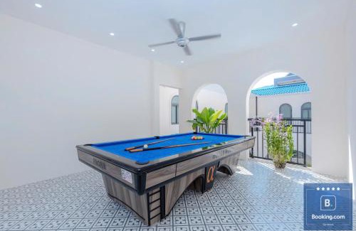 Thang Tam Villa | New Villa 160 - Đi Bộ Ra Biển - Free Bida - Loa Karaoke