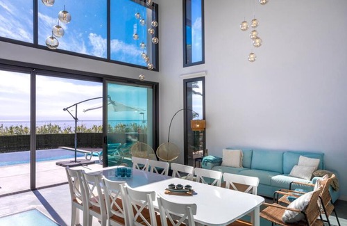 Sant Pol De Mar Apartment | NEW: Villa Costa Barcelona BEACH 2 infinity pools!