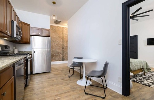 Irish Hill Apartment | New! Walkable, Classic Design - Sleeps 4!