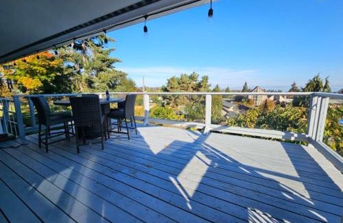 Port Angeles House | NEW! Water View Oasis