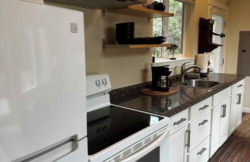 Port Angeles East Cabin | New Waterfront Cabin near Olympic National Park