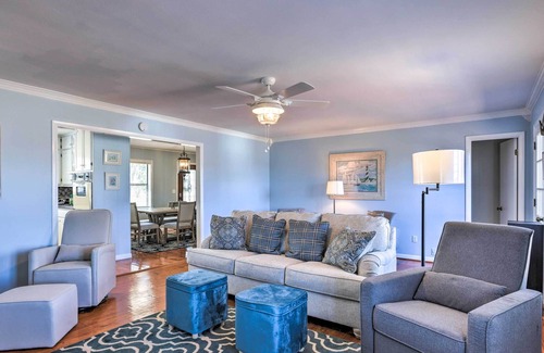 Wilsonville House | NEW! Waterfront Family Retreat w/ Dock & Game Room