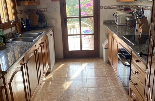 Calonge Villa | NEW: Wonderful, spacious holidayvilla with lots of privacy and panoramic views.