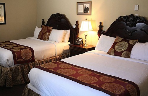 Downtown Hotel | New World Inn, Downtown Pensacola