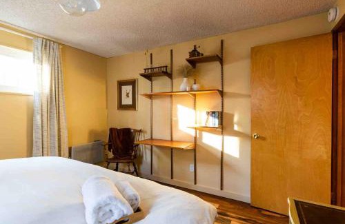 Upper Moonridge House | New Yena Cabin in Moonridge