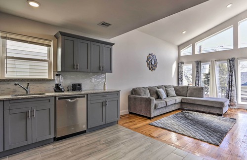Lower Vailsburg Apartment | Newark Apartment ~ 5 Mi to Turtle Back Zoo!