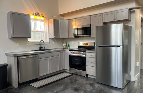 Carter Cabin | Newbuilt Lakefront Cabin, 2 bedrooms, 1.5 baths, 1 mins away from ATV trails