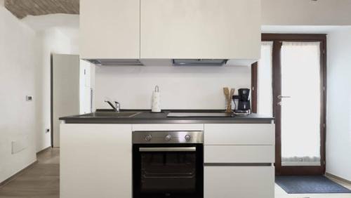 Castelnuovo del Garda Apartment | Newcastle house