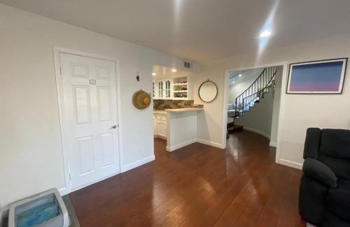 Granada Hills South House | Newcastle