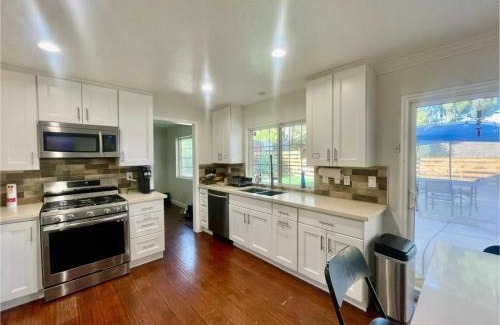 Granada Hills South House | Newcastle