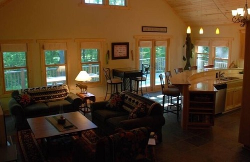 Chief Lake House | Newer Lake Cabin on Lac Courte Oreilles, Near Hayward, WI