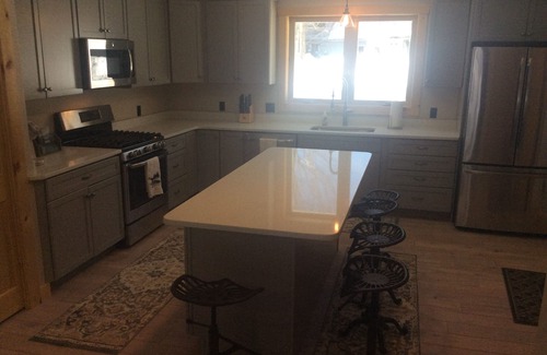 Bartlett Condo | Newer Spacious condo close to Attitash and Storyland