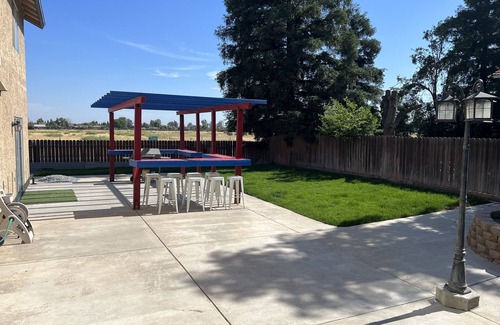 Fresno House | Newley remodeled and furnished home!