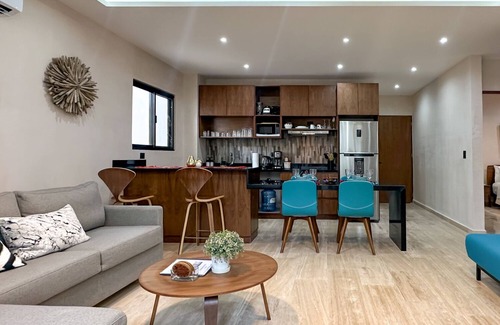 Puerto Morelos Apartment | Newly build 2 bedroom, luxury apartment a few steps from beach.