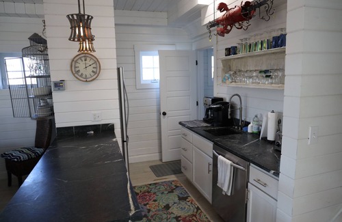 Pine Point House | Newly built 5 bedrooms with great water/marsh views, Central air, Pickleball