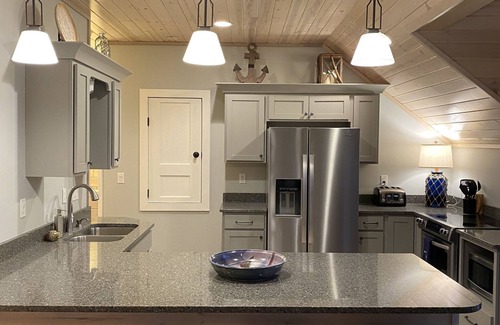 Boyne City Apartment | Newly Built Carriage House Apartment! - short walk to downtown Boyne City!