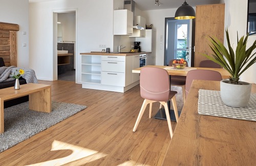 Bitzenhofen Apartment | Newly built, modern 2-room luxury apartment near Lake Constance