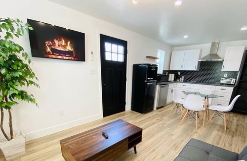 Granada Hills South House | Newly built Peaceful 2 Bedroom 1 bath Residential home