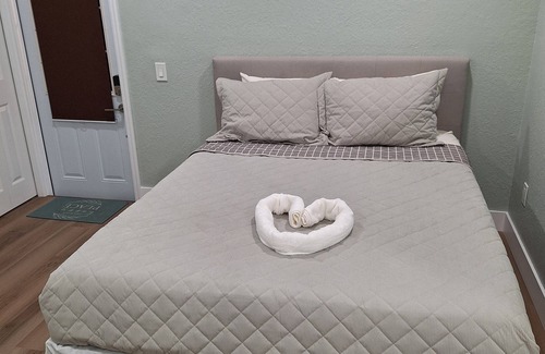 Sunrise Apartment | Newly built studio, 10 minutes to Sawgrass Mills Mall & Amerant Bank Arena.