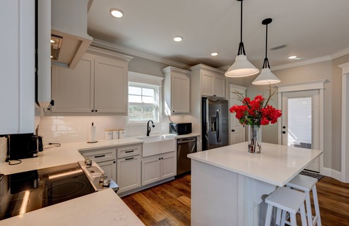 Thomasville House | Newly Built, Stunning 4BR/2BA with Waterfront Views