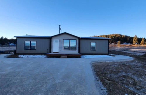 Pagosa Springs House | Newly Constructed w/views 3-bedroom house on 3 Acres with WiFi in Pagosa Springs