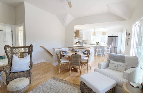 Truro House | Newly Constructed 3BD+ Home-Central A/C, Deck, Patio & Outdoor Shower