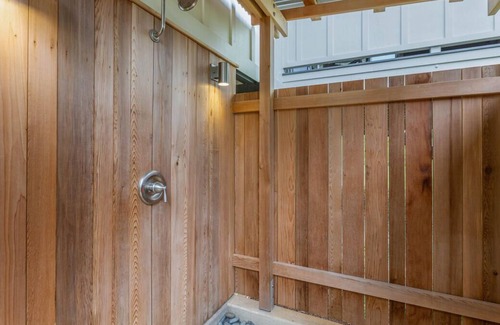 Kilauea House | Newly Constructed home at Anini Beach