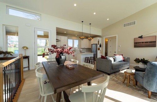 Dry Ridge House | Newly-constructed house, minutes from the Ark Encounter, with Hot Tub.