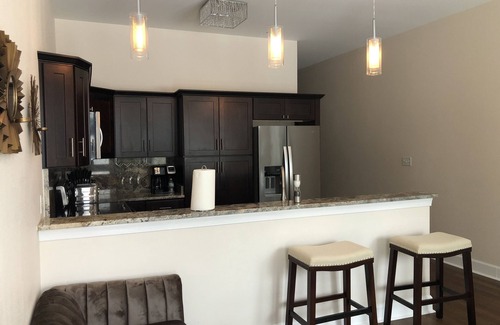 Tallahassee House | Newly constructed modern home with luxurious rooftop patio