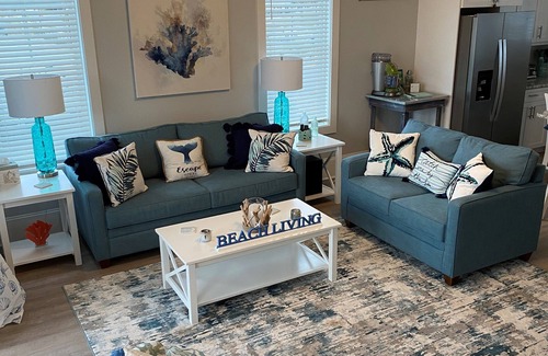 Emerald Isle Condo | Newly Constructed Luxury Condo! Peak Ocean Views, Steps away from Beach, Pool!