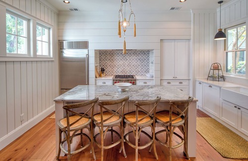 Palmetto Bluff Cottage | NEWLY DECORATED AND A BEDROOM ADDITION -4 BEDROOMS- CLOSE TO ALL AMENITIES.