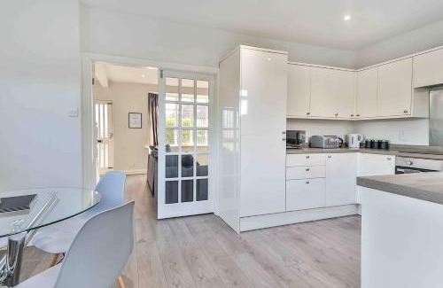 Sheffield House | Newly Extended 3 Bed Family Home Near Graves Park