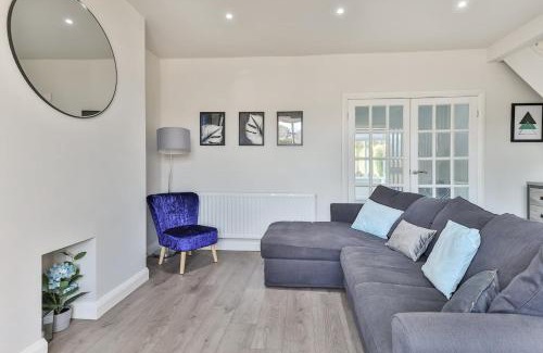 Sheffield House | Newly Extended 3 Bed Family Home Near Graves Park