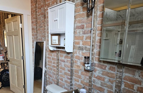 Waupaca Apartment | Newly finished 1 bedroom loft apartment located in downtown Waupaca.