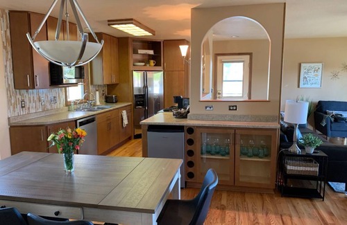 Rapid City House | Newly furnished 4 Bed, 2 bath, home in quiet neighborhood