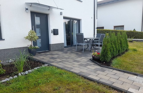 Rhode Apartment | Newly furnished apartment with terrace and own entrance.