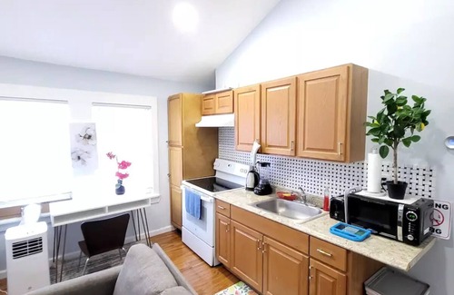 Weequahic Apartment | Newly furnished Cozy 2Bedroom Apart