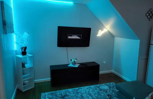 Weequahic Apartment | Newly furnished Cozy 2Bedroom Apart